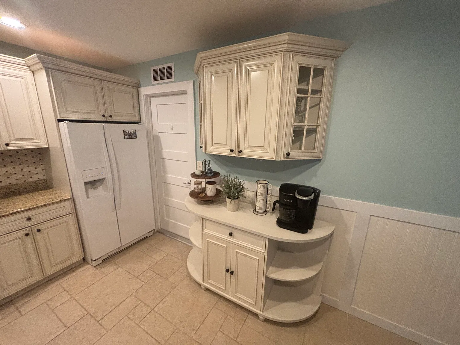 2 bed, 1629 sqft, $6,000 — Photo 4