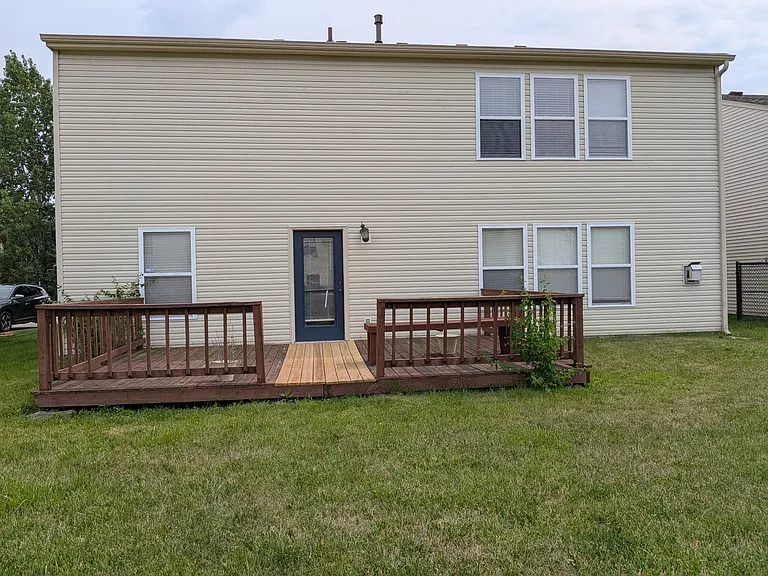 10418 Memorial Knoll Dr — Photo 5