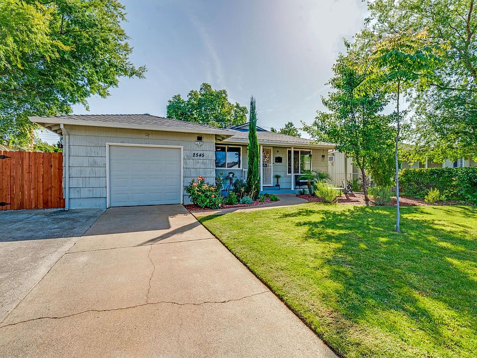 1st image of 2545 Furmint Way