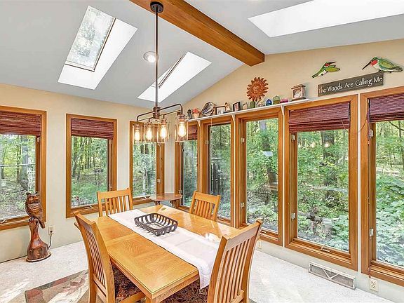 5th image of 4650 Whisper Ln