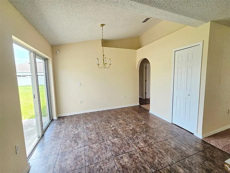 10 Prince Kaarel Ln — Photo 11