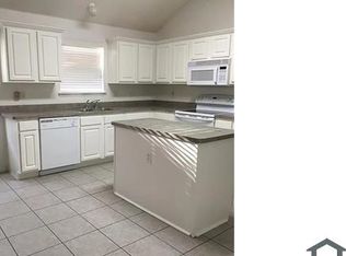 318 Dakota Dr, Arlington, TX 76002