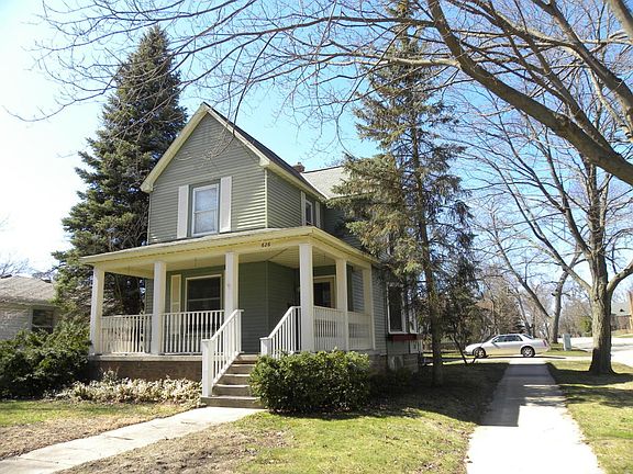 2nd image of 626 Central Ave