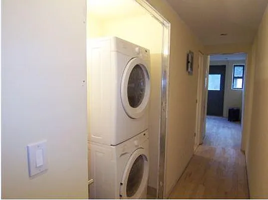 Rented by R New York | media 15