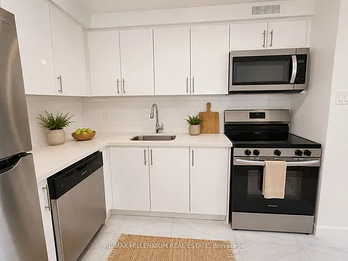 250 Frederick St Photo 1