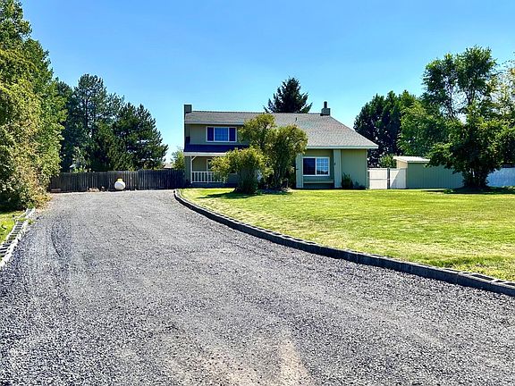 2nd image of 2320 NE Quail Valley Ln
