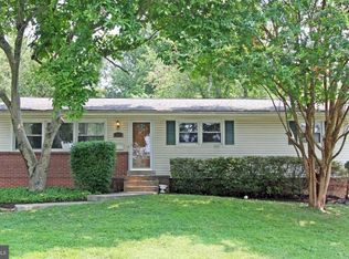 706 Ware St SW, Vienna, VA 22180