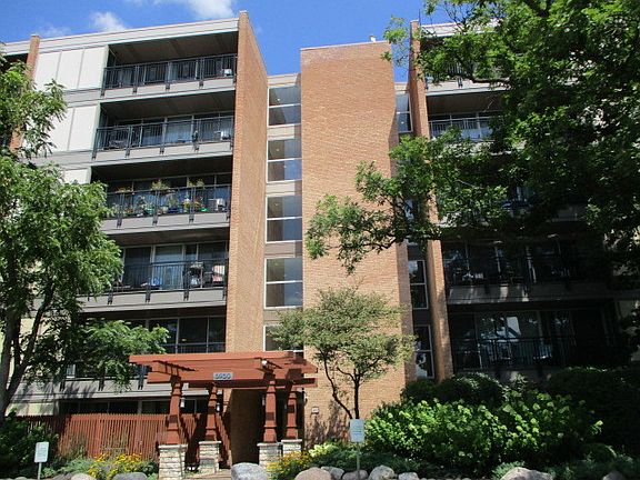 2nd image of 5950 Oakwood Dr APT 5H