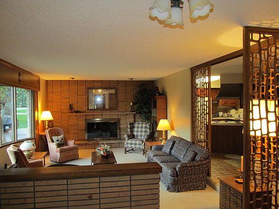 Living Room from Entrance