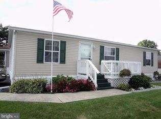 118 Lilly Dr, Ephrata, PA 17522