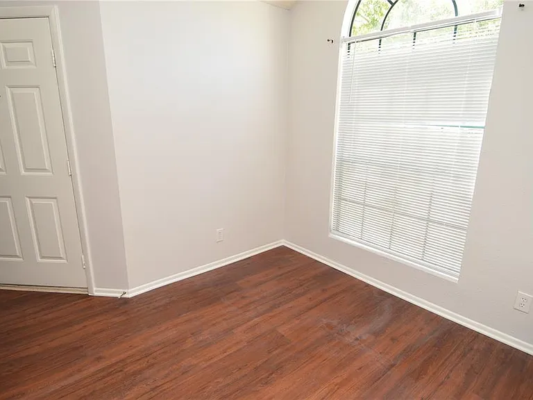 8630 Mallard Reserve Dr #205 — Photo 13