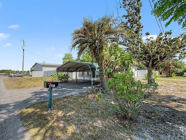 7708 Maryland Ave — Photo 48