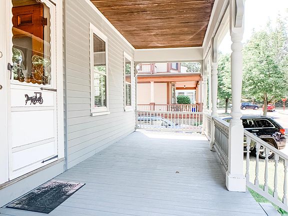 2nd image of 310 Clifton St
