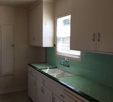 4th image of 1141 Noel Dr