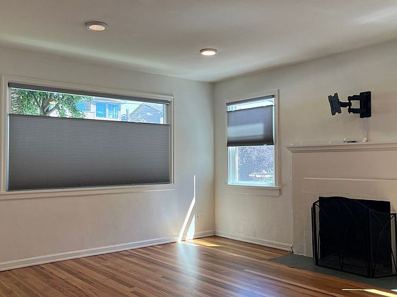 4th image of 7523 24th Ave NW