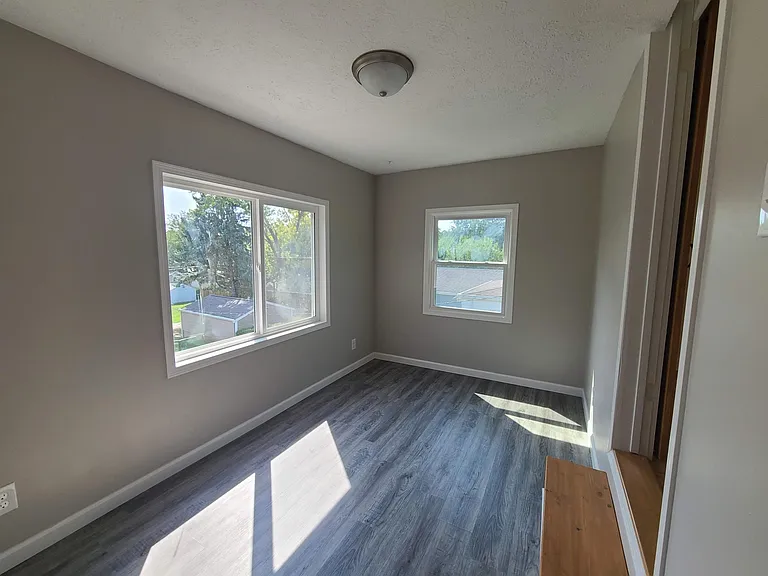 Upstairs bonus room