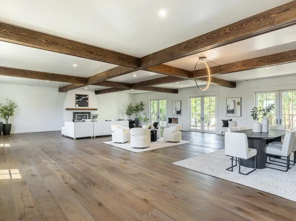 6530 Covey Road, Forestville, CA 95436