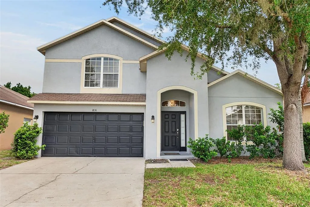 5 bed, 3.5 bath, 2151 sqft, $3,300 — Photo 4