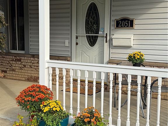 2nd image of 2051 Randall St