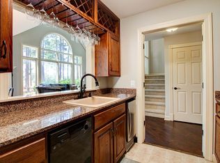 10 Cochrane Castle Cir, Pinehurst, NC 28374