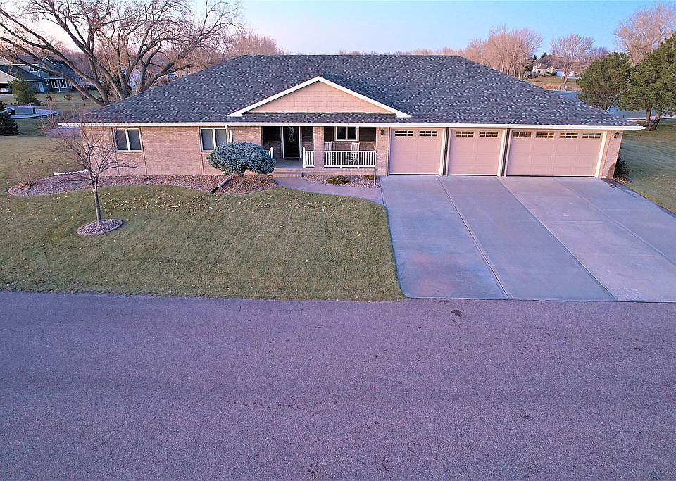 17 Sonja Dr, Doniphan, NE 68832 Zillow