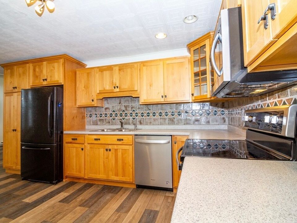 1st image of 319 S Front St #1