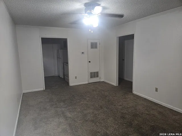 320 Station St #101 — Photo 3