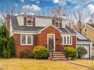 1240 Shetland Dr, Union, NJ 07083