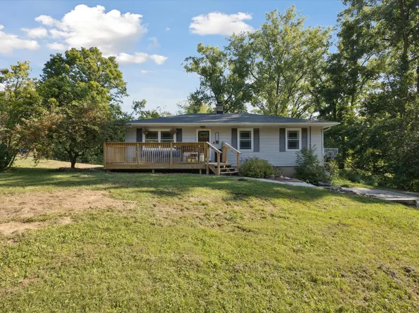 4422 Division Ave N, Comstock Park, MI 49321