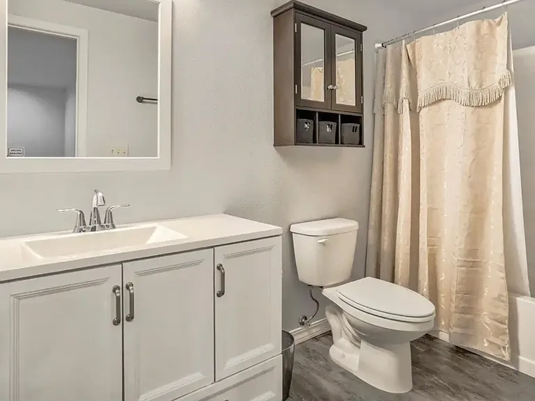 7040 Auburn Hills Ct — Photo 17