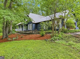 2218 J Warren Rd, Cornelia, GA 30531