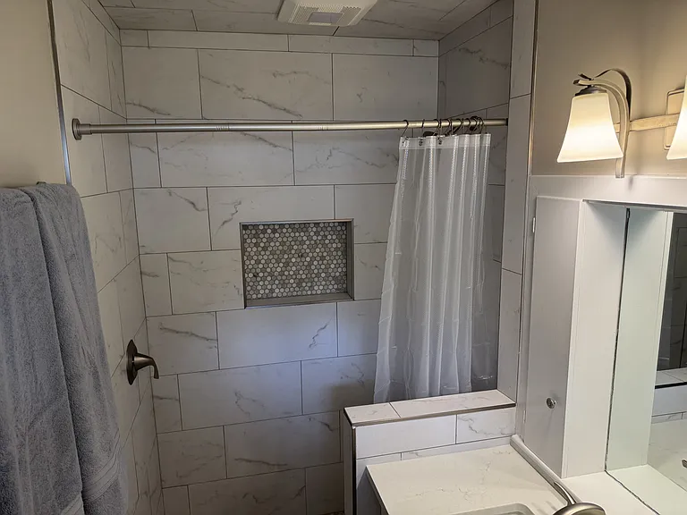 4637 Oakview Dr — Photo 20