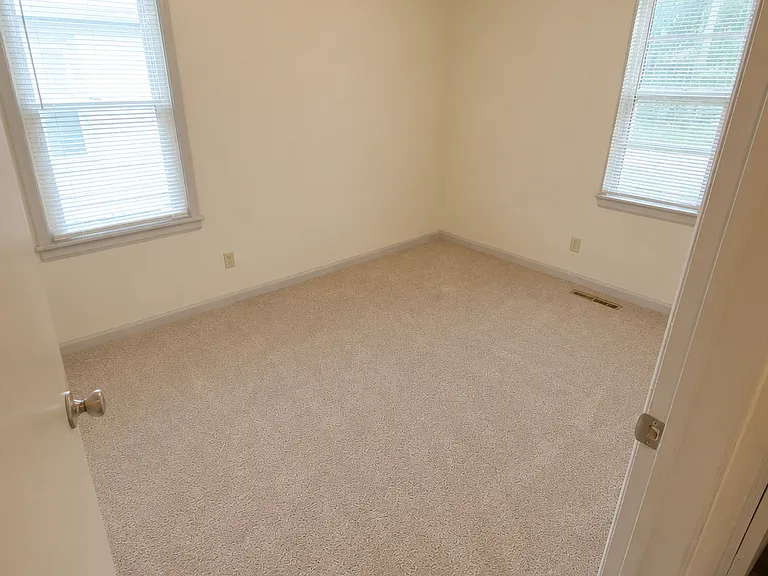 1025 S Pineridge Rd — Photo 14