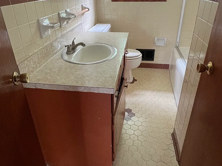 512512 Sunhill Rd NW — Photo 11