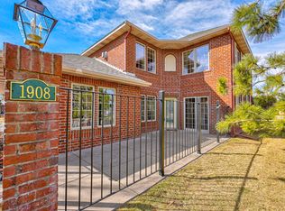 1908 Hunter Hill Rd, Hudson, WI 54016