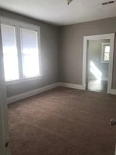 3 bed, 2.0 bath, 1795 sqft, $1,195 — Photo 3