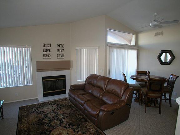 2nd image of 416 Sanibelle Cir Unit 86