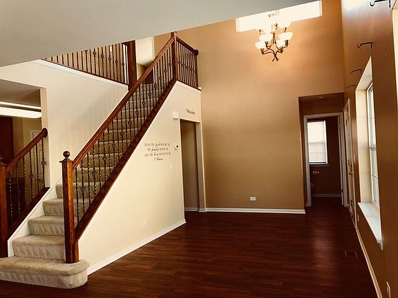 4th image of 259 Wild Meadow Ln