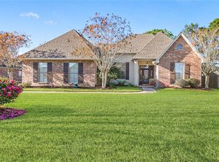 525 Winbourne Dr, Slidell, LA 70461