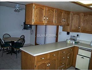 4th image of 3625 W Maulding Ave