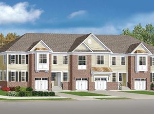 26 Tudor Dr, Somerset, NJ 08873