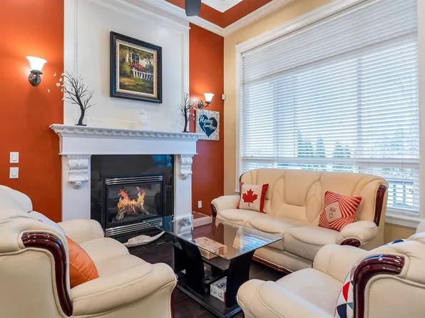 10163 177a St, Surrey, BC V4N 5V9