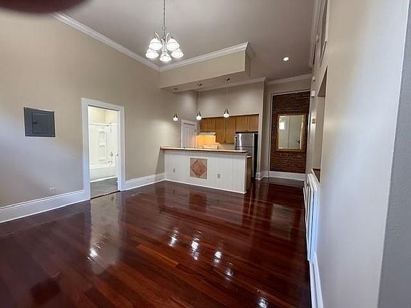 4th image of 1821 Sophie Wright Pl