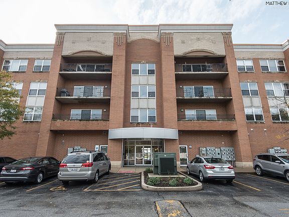 2nd image of 7050 183rd St Unit 408