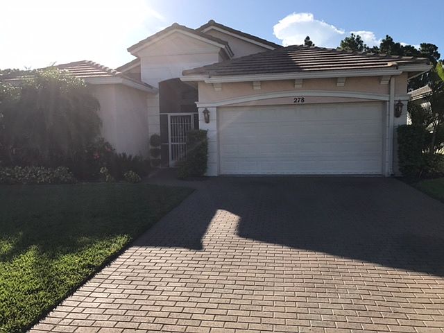 1st image of 278 SW Lake Forest Way