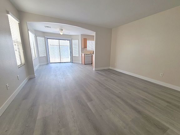 3rd image of 4809 Rush Springs Dr