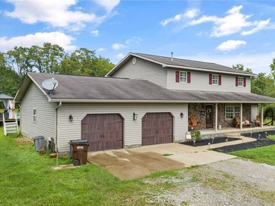 211 Barnett Ridge Rd, Belpre, OH, 45714