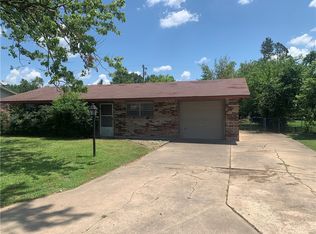 1827 S Beth Dr, Rogers, AR 72758