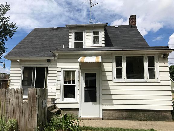 4th image of 2032 88th Ave