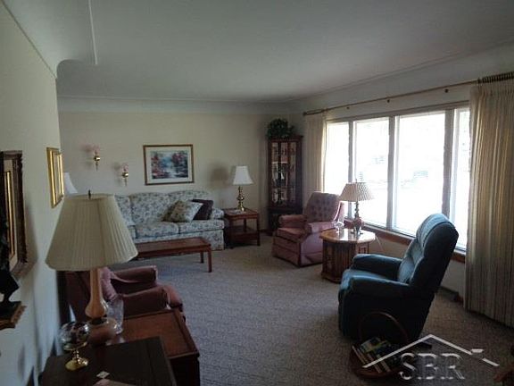 4th image of 3384 Bauer Dr